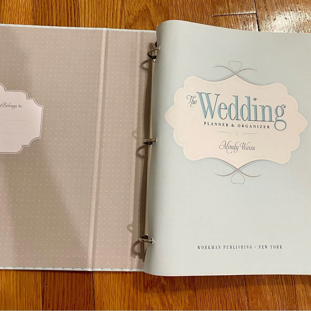 NWOT Mindy Weiss “The Wedding Planning and Organizer”